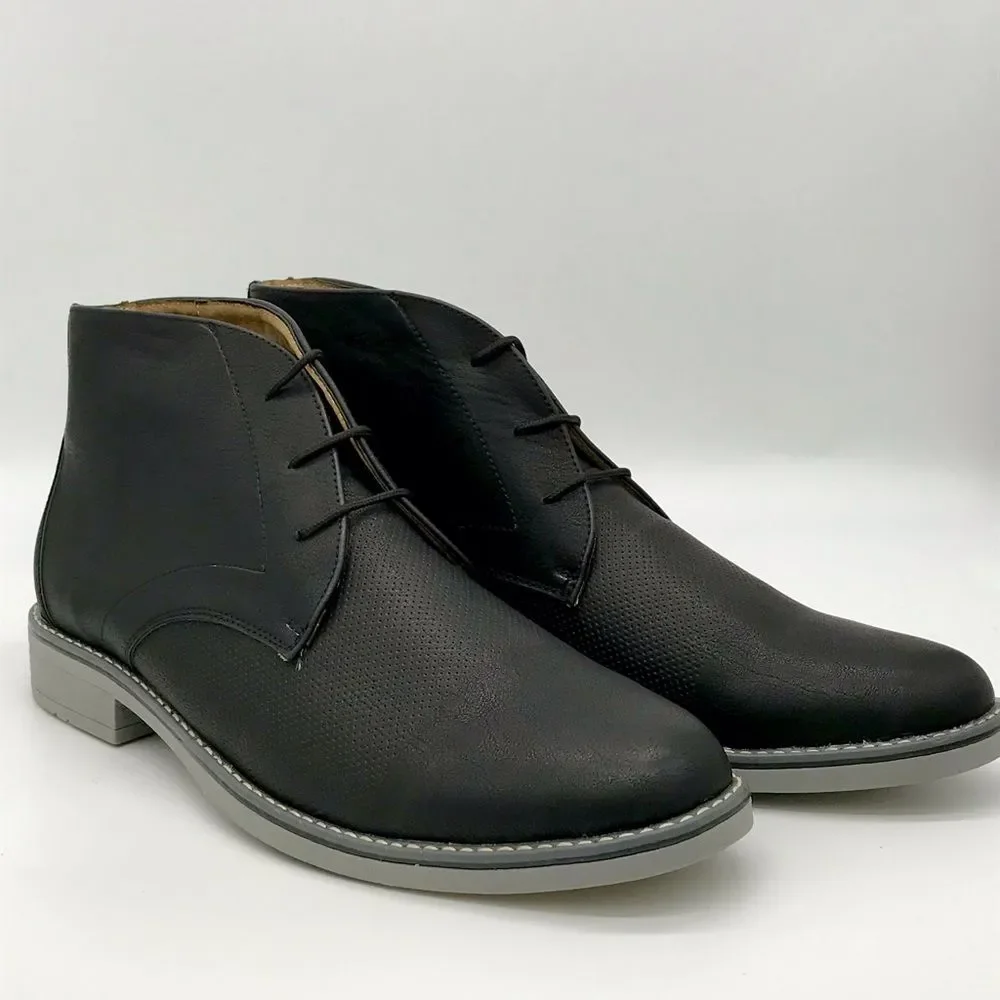 Chukka boots